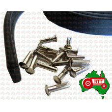 Bonnet Rubber + Rivet Set Fordson 